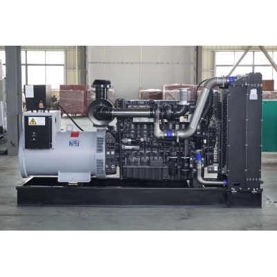 120kw上柴動(dòng)力柴油發(fā)電機(jī)組-上柴股份6缸柴油機(jī)6HTAA6.5-G32柴油發(fā)電機(jī)組,缸徑/行程：105/124mm,柴油發(fā)電機(jī)組水冷發(fā)動(dòng)機(jī)功率155KW,柴油發(fā)電機(jī)組配套馬拉松斯坦福發(fā)電機(jī)。廠價(jià)直銷歡迎選購：13773399855。