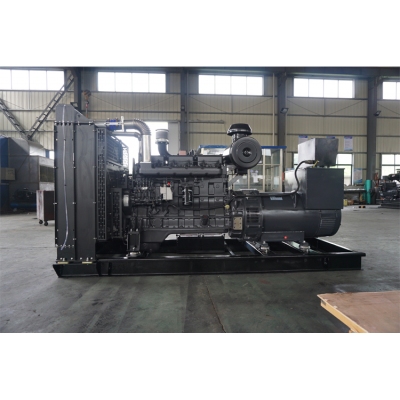 600kw上柴動(dòng)力柴油發(fā)電機(jī)組-上柴股份6缸柴油機(jī)6KTAA25-G33柴油發(fā)電機(jī)組,缸徑/行程：170/185mm,柴油發(fā)電機(jī)組水冷發(fā)動(dòng)機(jī)功率684KW,柴油發(fā)電機(jī)組配套馬拉松斯坦福發(fā)電機(jī)。廠價(jià)直銷歡迎選購：13773399855。