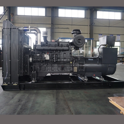 500kw上柴動(dòng)力柴油發(fā)電機(jī)組-上動(dòng)力6缸柴油機(jī)6KTAA25-G35柴油發(fā)電機(jī)組,缸徑/行程：170/185mm,柴油發(fā)電機(jī)組水冷發(fā)動(dòng)機(jī)功率572KW,柴油發(fā)電機(jī)組配套馬拉松斯坦福發(fā)電機(jī)。廠價(jià)直銷歡迎選購：13773399855。